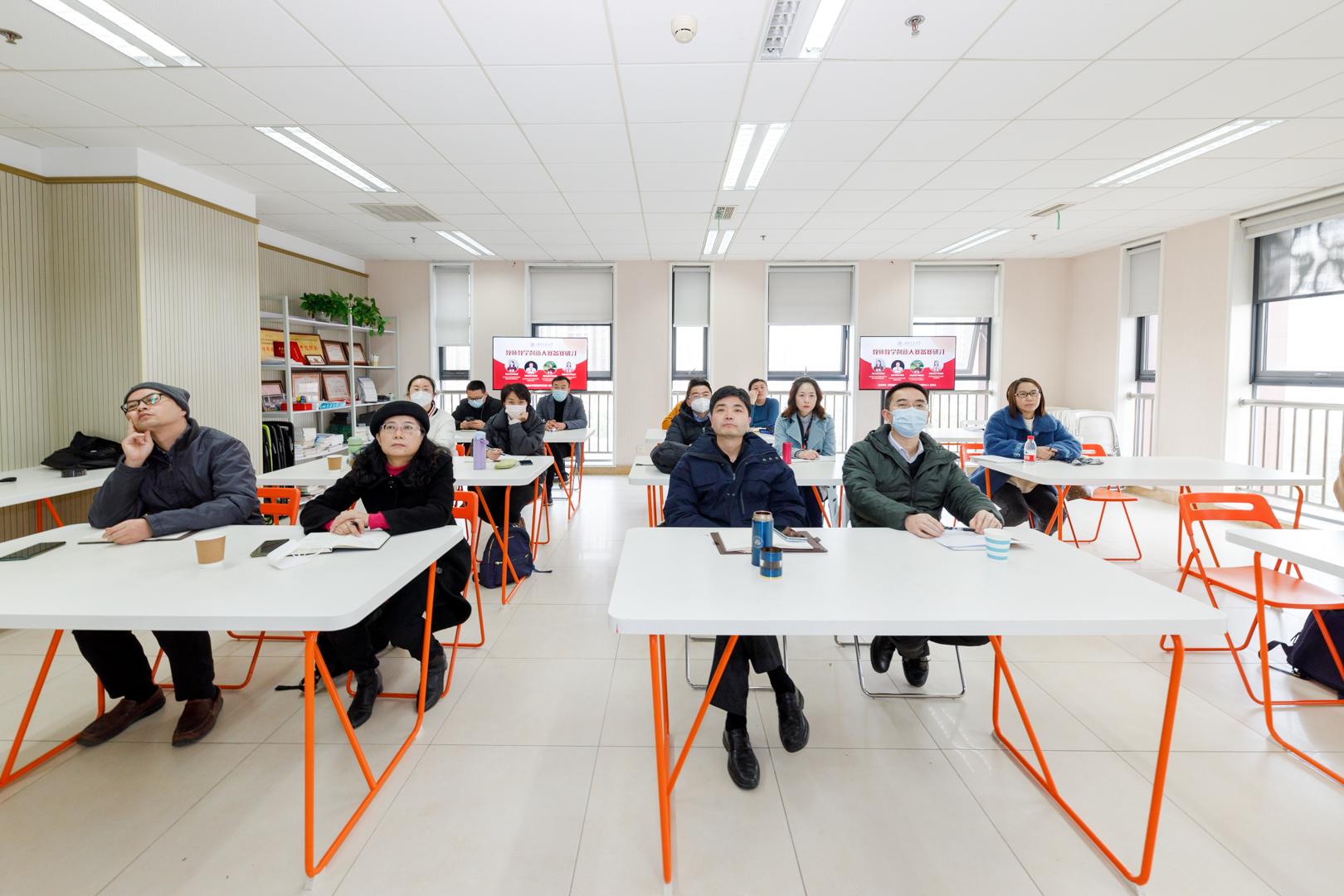 JHWL1144.jpg JHWL1144.jpg